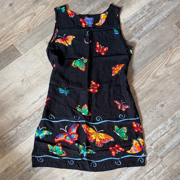 Paradise Bay Dresses & Skirts - Paradise Bay Colorful Butterfly Print Women’s Dress size M